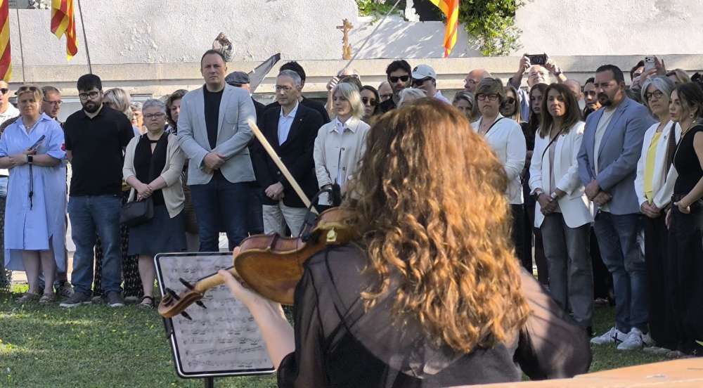 88 aniversari bombardeig autoritats